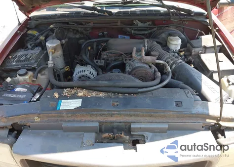 1998 GMC Sonoma Sl из США, поврежденный, VIN 1GTCS14X6WK516879